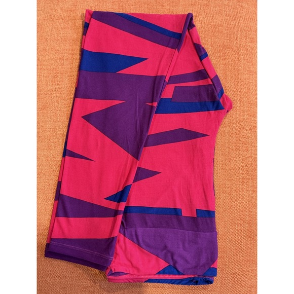 LuLaRoe Pants - LuLaRoe Leggings Women's Tall & Curvy TC Pink Purple Geometric NWT Buttery Soft